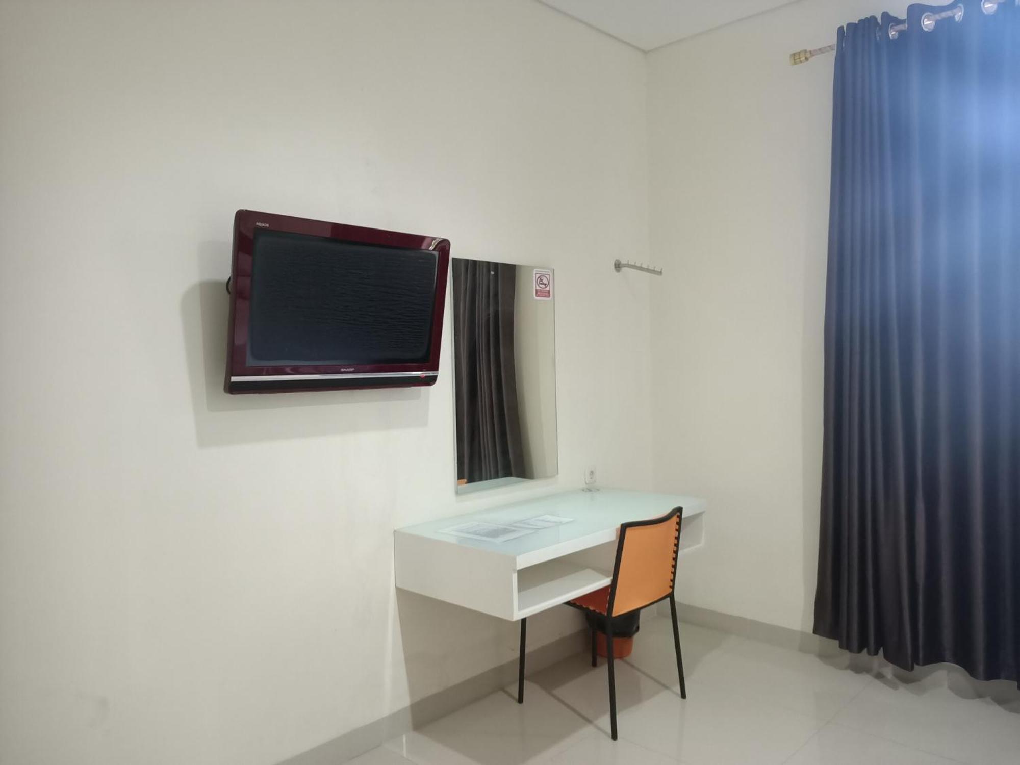 Oyo 93538 Millow Kost Near Gedung Rektorat Iain Parepare Exteriér fotografie